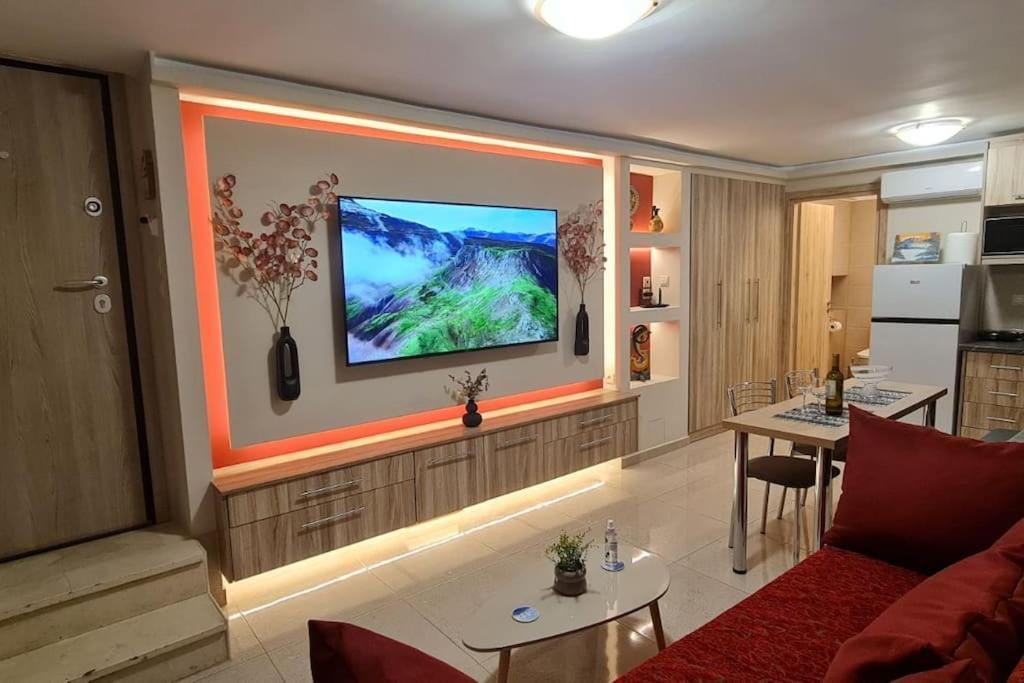 M&S Apartments Атина Екстериор снимка